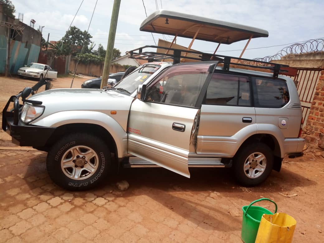 Self Drive in Uganda